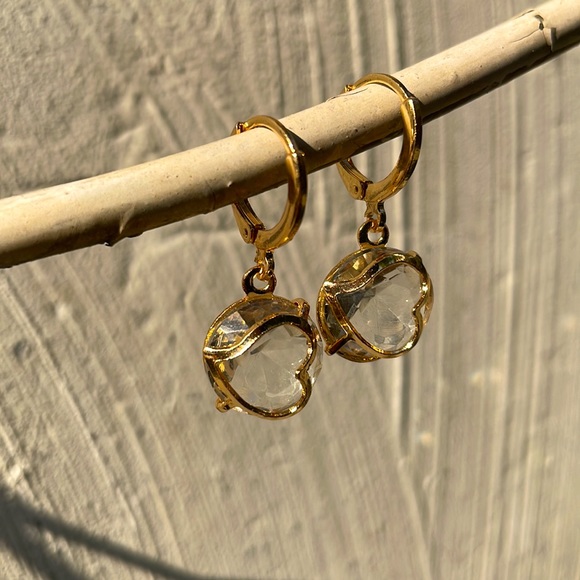 Cute earrings | NWT - Picture 3 of 14